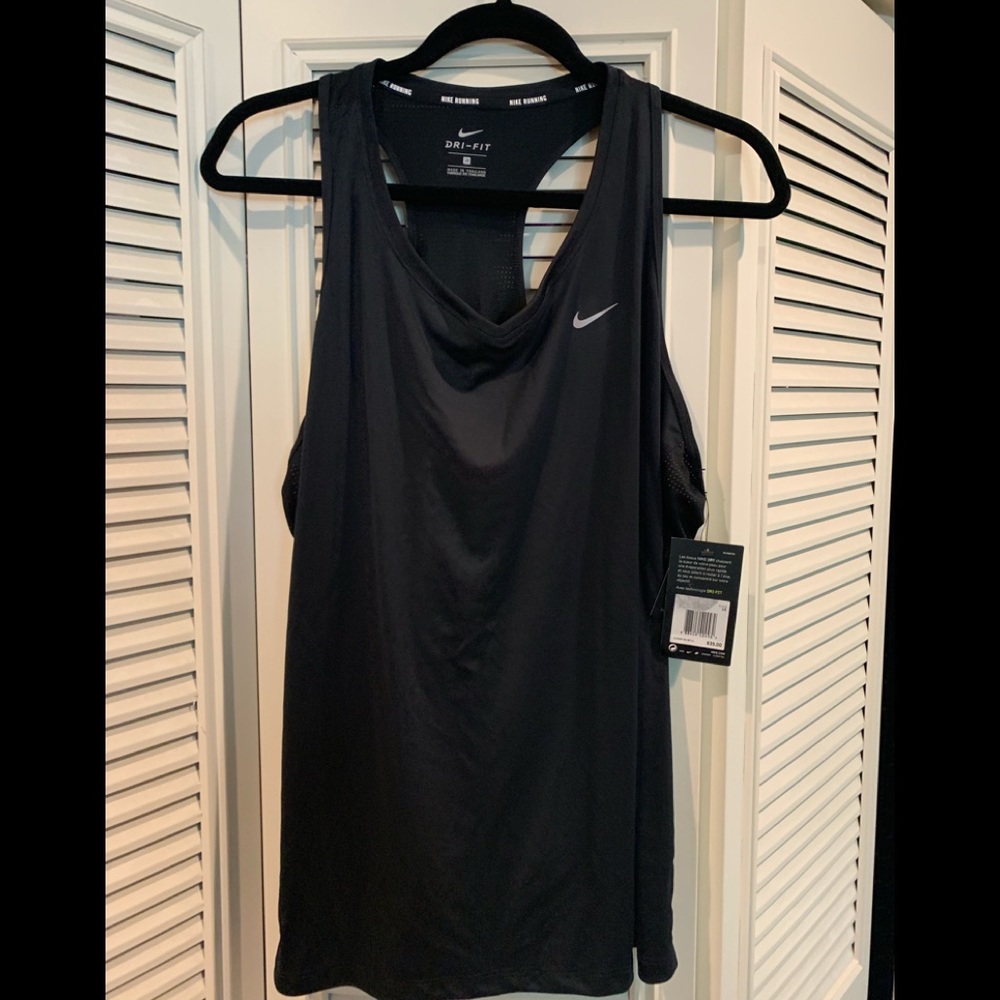 Nike razor back tank